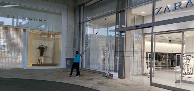 limpieza de escaparates