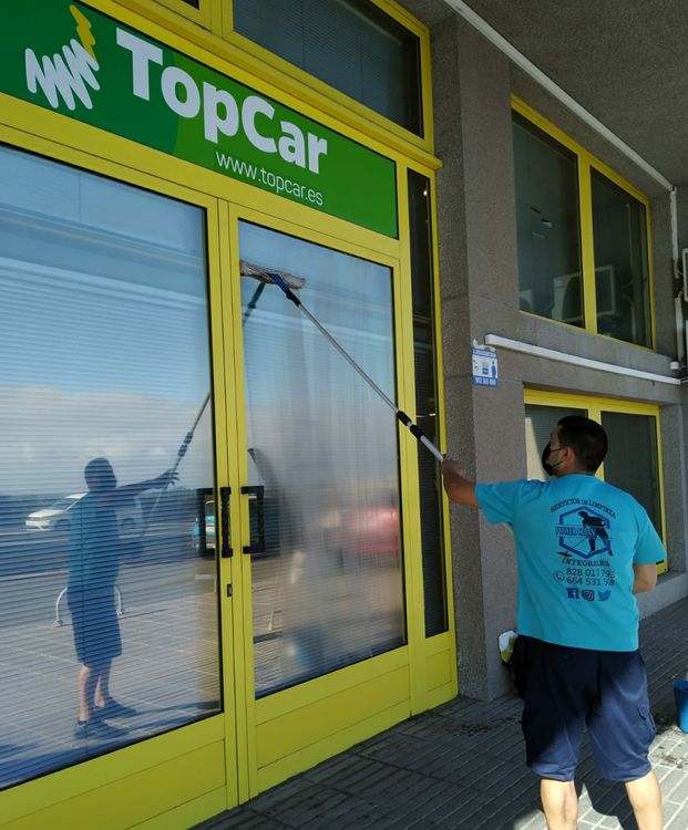 limpiado de escaparate